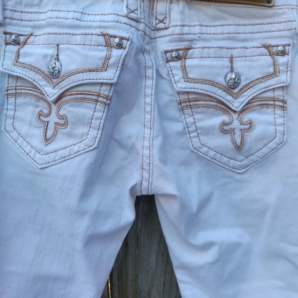 Women’s Rock Revival Skinny Jeans